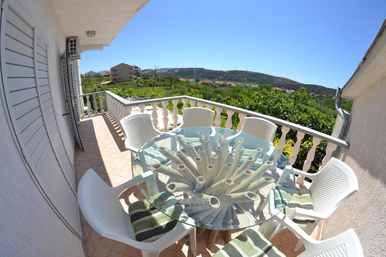 Apartments With A Parking Space Lopar, Rab - 14070 Exterior photo